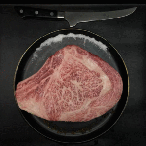 Japonijos Wagyu rib eye steikas su kaulu